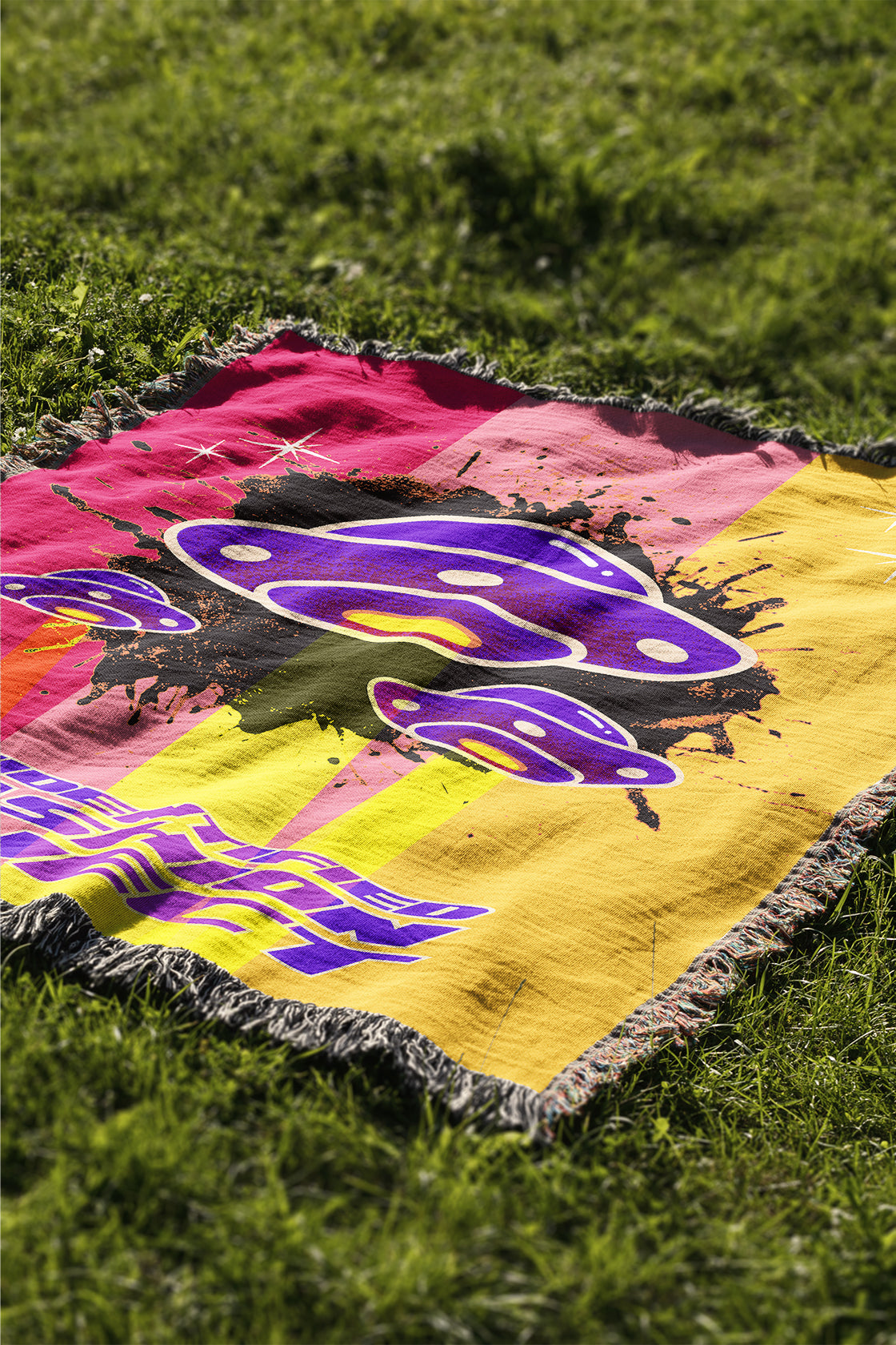 Unidentified Fashing Object | Woven Blanket | UFO Collection